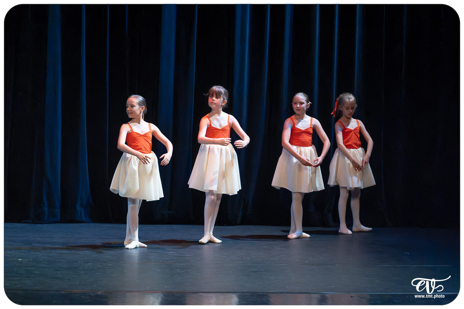 ECOLE DE DANSE CÉCILE ADAMOW